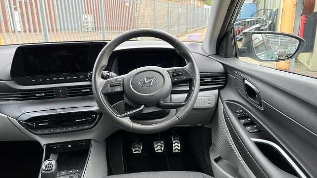 Hyundai BAYON 1.0 T-GDi MHEV Ultimate SUV 5dr Petrol Hybrid Manual Euro 6 (s/s) (120 ps)