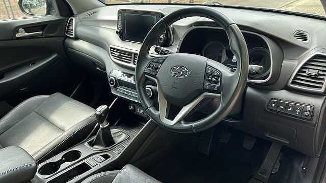 Hyundai TUCSON 1.6 GDi Premium SUV 5dr Petrol Manual Euro 6 (s/s) (132 ps)