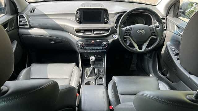Hyundai TUCSON 1.6 GDi Premium SUV 5dr Petrol Manual Euro 6 (s/s) (132 ps)