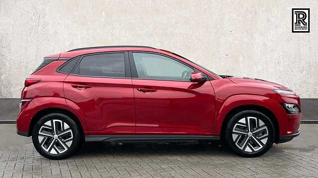 Hyundai KONA 64kWh Premium SUV 5dr Electric Auto (10.5kW Charger) (204 ps) Pulse Red