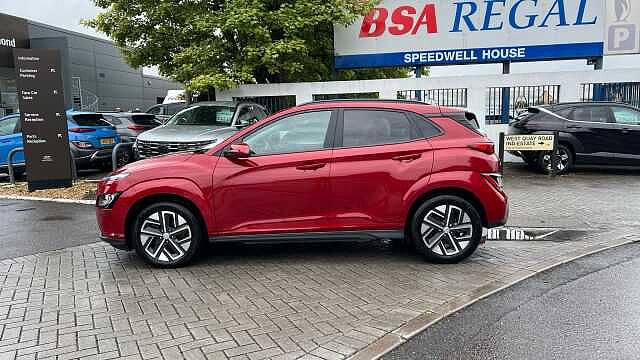 Hyundai KONA 64kWh Premium SUV 5dr Electric Auto (10.5kW Charger) (204 ps) Pulse Red