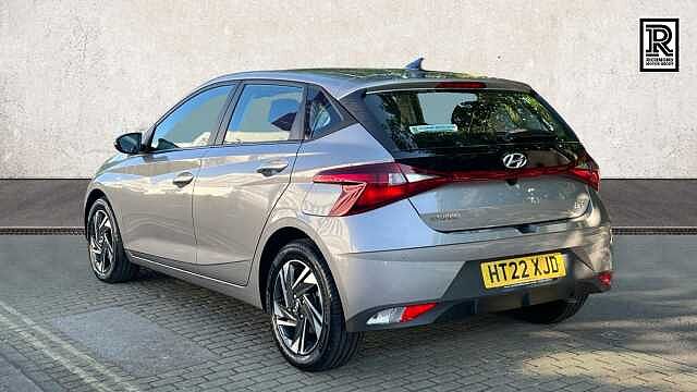 Hyundai I20 1.0 T-GDi MHEV SE Connect Hatchback 5dr Petrol Hybrid Manual Euro 6 (s/s) (100 p Brown