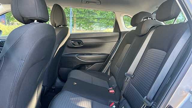 Hyundai I20 1.0 T-GDi MHEV SE Connect Hatchback 5dr Petrol Hybrid Manual Euro 6 (s/s) (100 p Brown