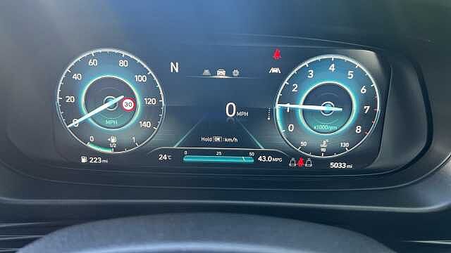 Hyundai I20 1.0 T-GDi MHEV SE Connect Hatchback 5dr Petrol Hybrid Manual Euro 6 (s/s) (100 p Brown