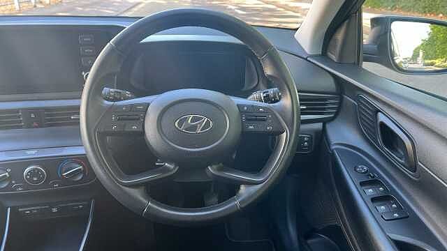 Hyundai I20 1.0 T-GDi MHEV SE Connect Hatchback 5dr Petrol Hybrid Manual Euro 6 (s/s) (100 p Brown