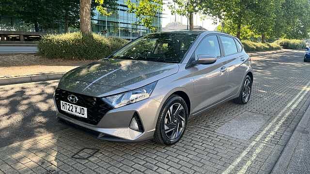 Hyundai I20 1.0 T-GDi MHEV SE Connect Hatchback 5dr Petrol Hybrid Manual Euro 6 (s/s) (100 p Brown