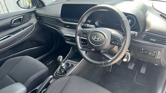 Hyundai I20 1.0 T-GDi Premium Hatchback 5dr Petrol Manual Euro 6 (s/s) (100 ps) Atlas White