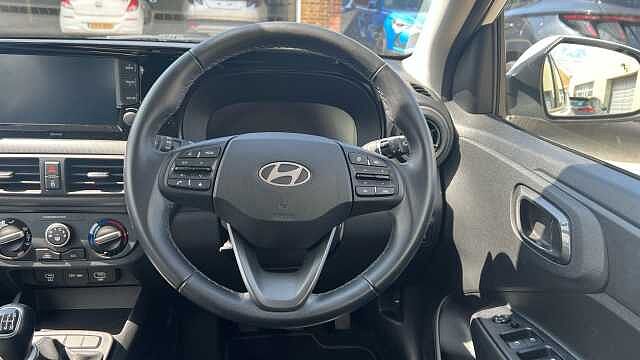 Hyundai I10 1.0 Advance Hatchback 5dr Petrol Manual Euro 6 (s/s) (67 ps) Atlas White