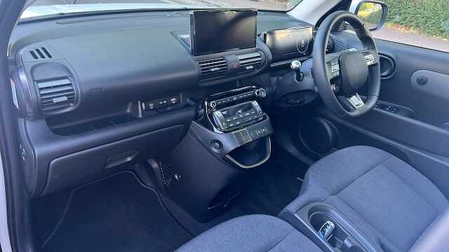 Hyundai INSTER Long Range 49kWh 01 SUV 5dr Electric Auto (115 ps) Atlas White