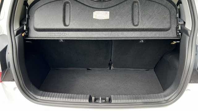 Hyundai i10 1.0 Premium Hatchback 5dr Petrol Manual Euro 6 (s/s) (67 ps)