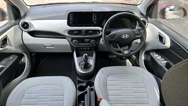 Hyundai I10 1.2 Premium Hatchback 5dr Petrol Auto Euro 6 (s/s) (79 ps) Dragon Red