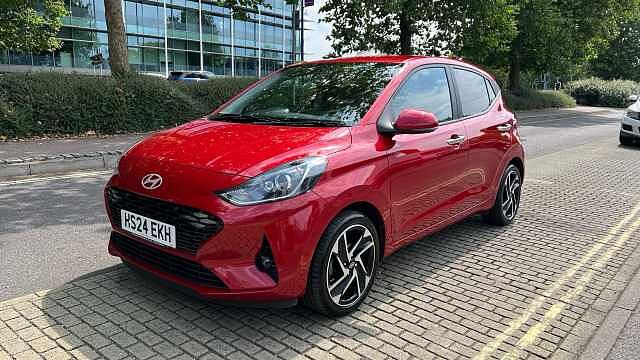 Hyundai I10 1.2 Premium Hatchback 5dr Petrol Auto Euro 6 (s/s) (79 ps) Dragon Red
