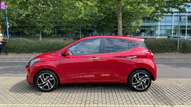 Hyundai I10 1.2 Premium Hatchback 5dr Petrol Auto Euro 6 (s/s) (79 ps) Dragon Red