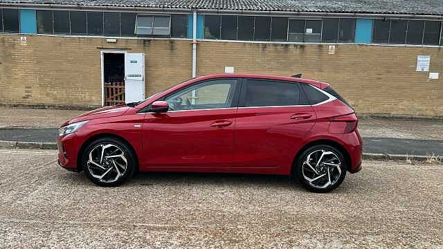 Hyundai i20 1.0 T-GDi MHEV Premium Hatchback 5dr Petrol Hybrid DCT Euro 6 (s/s) (100 ps)