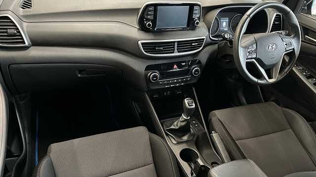 Hyundai TUCSON 1.6 GDi S Connect SUV 5dr Petrol Manual Euro 6 (s/s) (132 ps) Blue