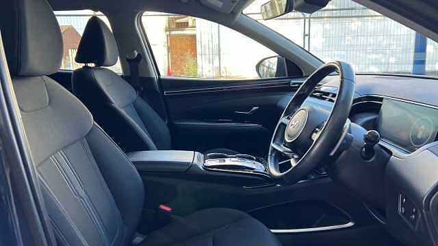 Hyundai TUCSON 1.6 h T-GDi Premium SUV 5dr Petrol Hybrid Auto Euro 6 (s/s) (230 ps)