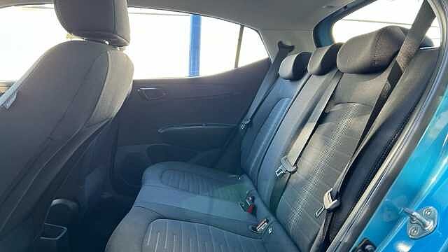 Hyundai i10 1.0 SE Connect Hatchback 5dr Petrol Manual Euro 6 (s/s) (67 ps)