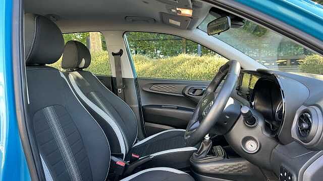 Hyundai i10 1.0 SE Connect Hatchback 5dr Petrol Manual Euro 6 (s/s) (67 ps)