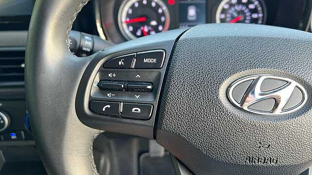 Hyundai i10 1.0 SE Connect Hatchback 5dr Petrol Manual Euro 6 (s/s) (67 ps)