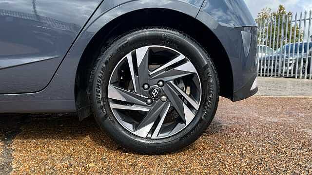 Hyundai i20 1.0 T-GDi MHEV SE Connect Hatchback 5dr Petrol Hybrid Manual Euro 6 (s/s) (100 p