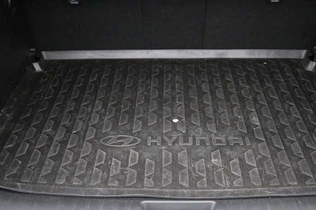 Hyundai KONA 65.4kWh Advance Auto 5dr