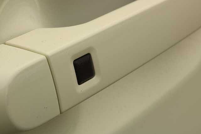 Hyundai INSTER Long Range 49kWh 02 Auto 5dr