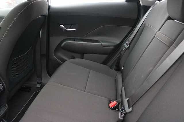 Hyundai KONA 115kW Advance 48kWh 5dr Auto