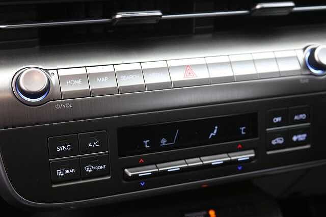 Hyundai KONA 115kW Advance 48kWh 5dr Auto