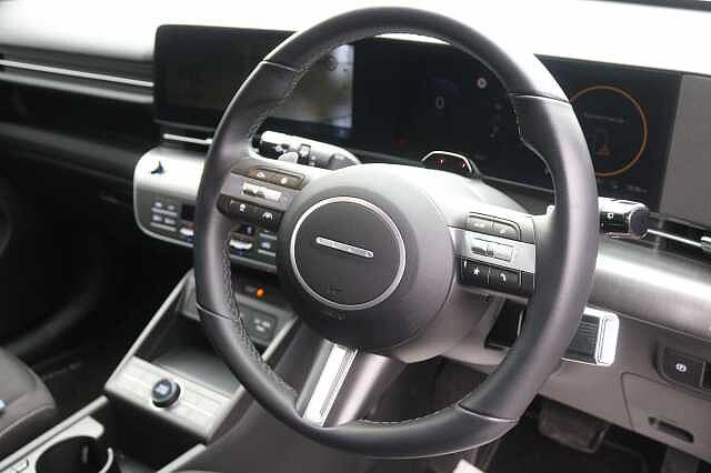 Hyundai KONA 115kW Advance 48kWh 5dr Auto