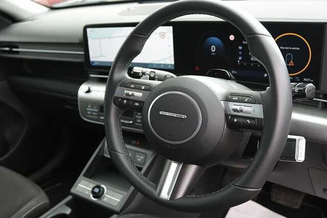 Hyundai KONA 48.4kWh Advance Auto 5dr