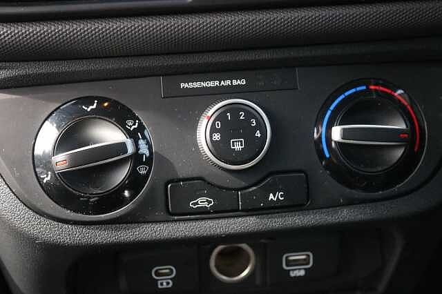 Hyundai i10 1.0 Advance Euro 6 (s/s) 5dr