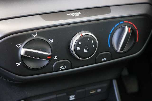 Hyundai i20 1.0 T-GDi MHEV SE Connect Euro 6 (s/s) 5dr