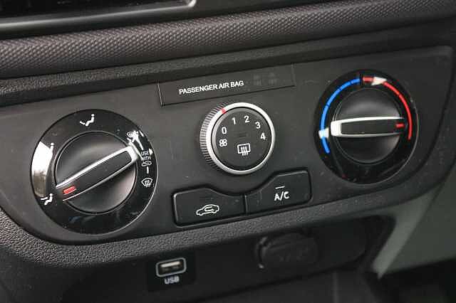 Hyundai i10 1.0 SE Connect Euro 6 (s/s) 5dr