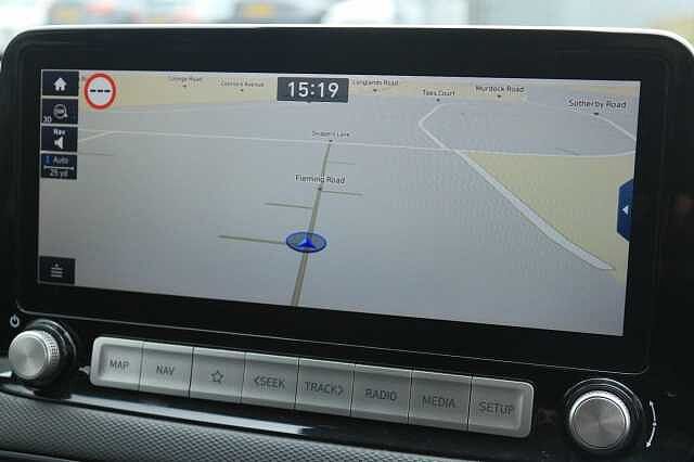 Hyundai KONA 64kWh Premium Auto 5dr (7kW Charger) Grey