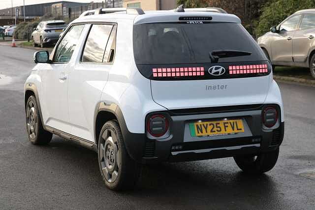 Hyundai INSTER Long Range 49kWh Cross Auto 5dr