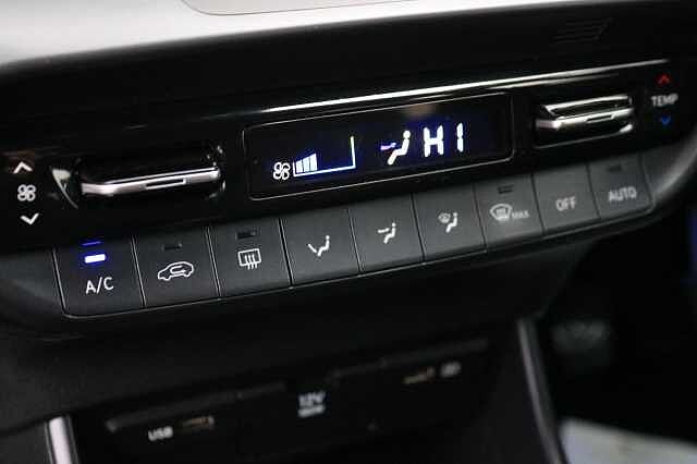 Hyundai I20 1.0 T-GDi MHEV Premium Euro 6 (s/s) 5dr Blue