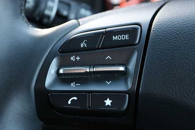 Hyundai KONA 1.0 T-GDi MHEV SE Connect Euro 6 (s/s) 5dr Red