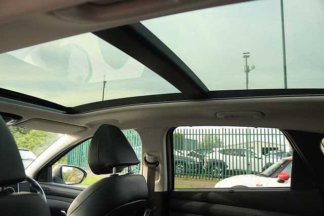 Hyundai TUCSON 1.6 T-GDi Ultimate Auto Euro 6 (s/s) 5dr Silver