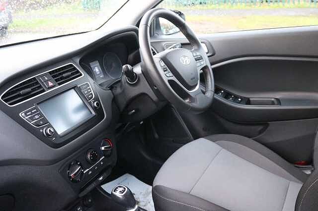 Hyundai i20 1.2 Play Euro 6 (s/s) 5dr