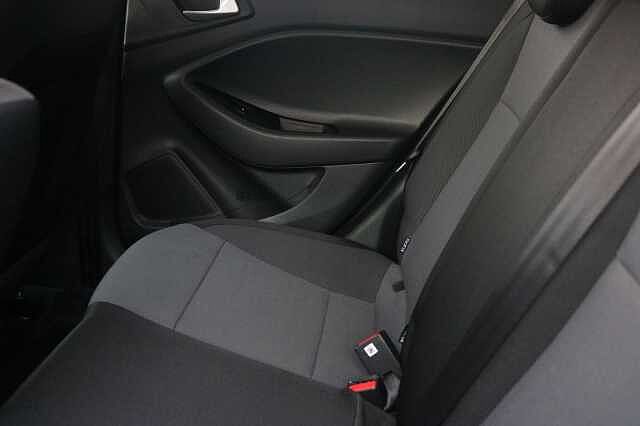 Hyundai i20 1.2 Play Euro 6 (s/s) 5dr