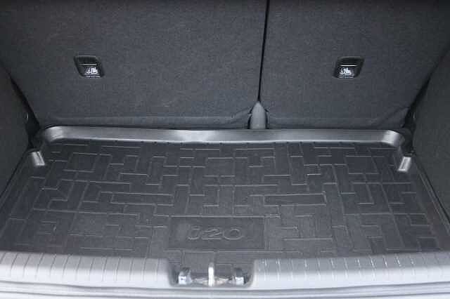 Hyundai i20 1.2 Play Euro 6 (s/s) 5dr
