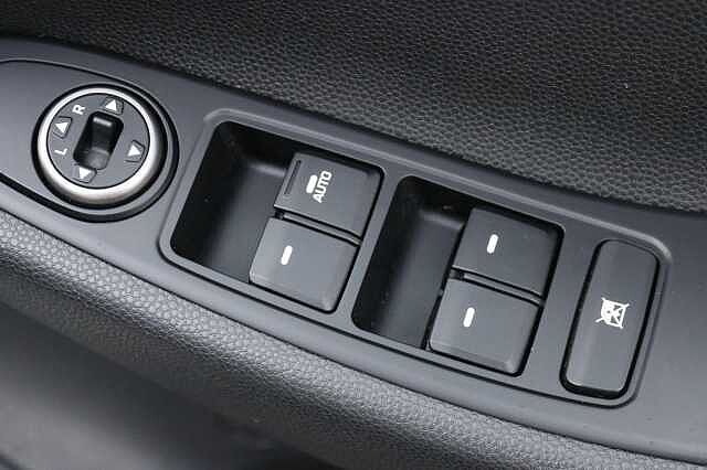 Hyundai i20 1.2 Play Euro 6 (s/s) 5dr