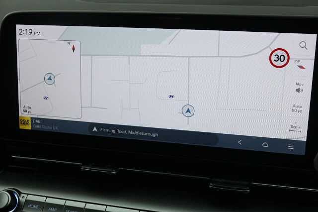 Hyundai KONA 1.6 GDi Hybrid Advance 5dr DCT White