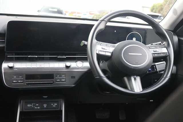 Hyundai KONA 1.6 GDi Hybrid Advance 5dr DCT White