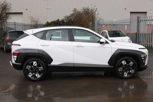 Hyundai KONA 1.6 GDi Hybrid Advance 5dr DCT White