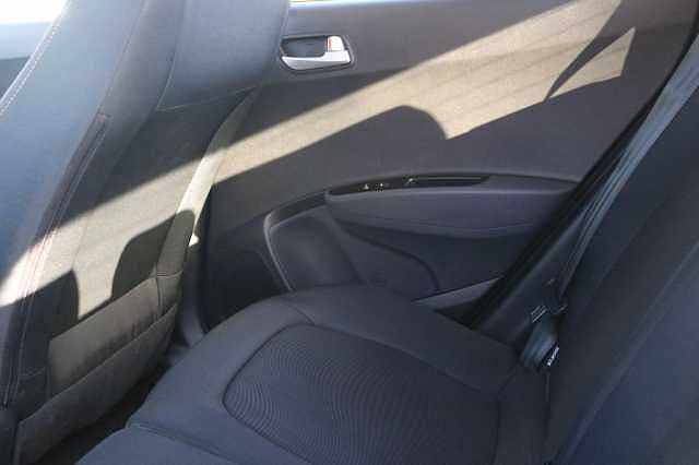 Hyundai I10 1.2 Premium SE 5dr Red