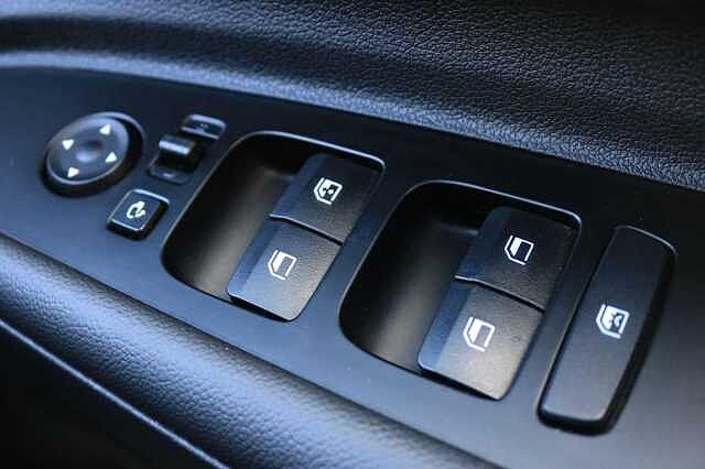 Hyundai BAYON 1.0 T-GDi MHEV SE Connect Euro 6 (s/s) 5dr Blue