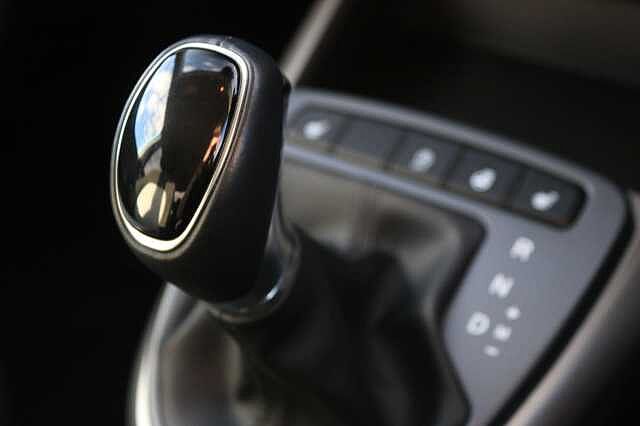 Hyundai i10 1.2 MPi Premium 5dr Auto