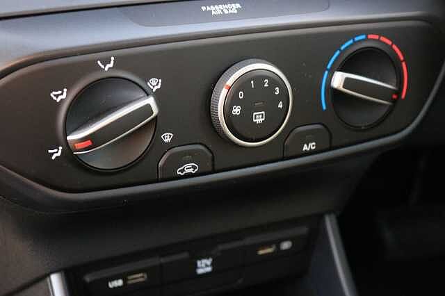 Hyundai i20 1.0T GDi 48V MHD SE Connect 5dr DCT