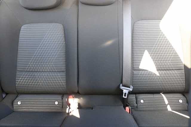 Hyundai I20 1.0T GDi 48V MHD SE Connect 5dr White